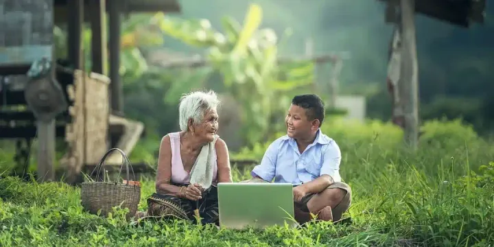 PASSAGE 15: Importance of communication