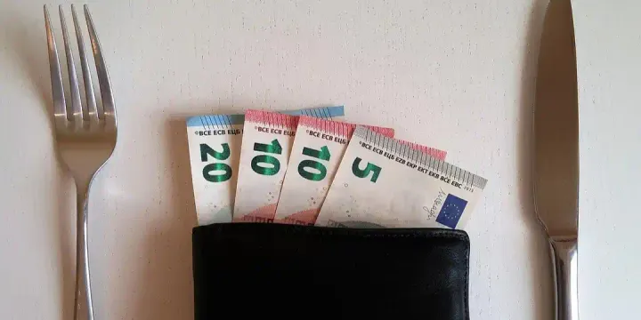 PASSAGE 21: Tipping